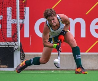 Annelize Moore