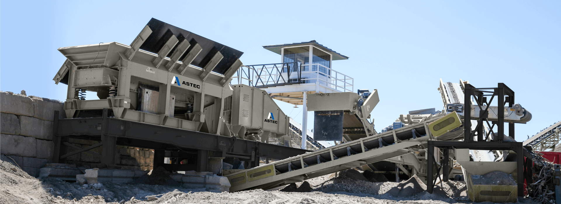 Pioneer® jaw crusher in concrete recycling application